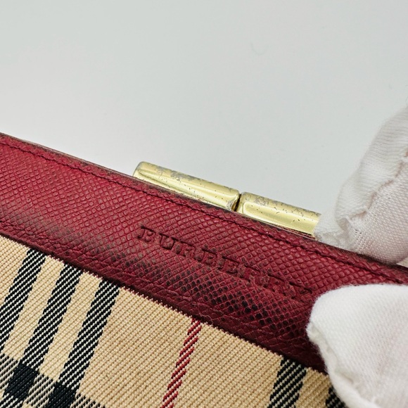 Burberry Nova Check Wallet - Picture 2 of 12